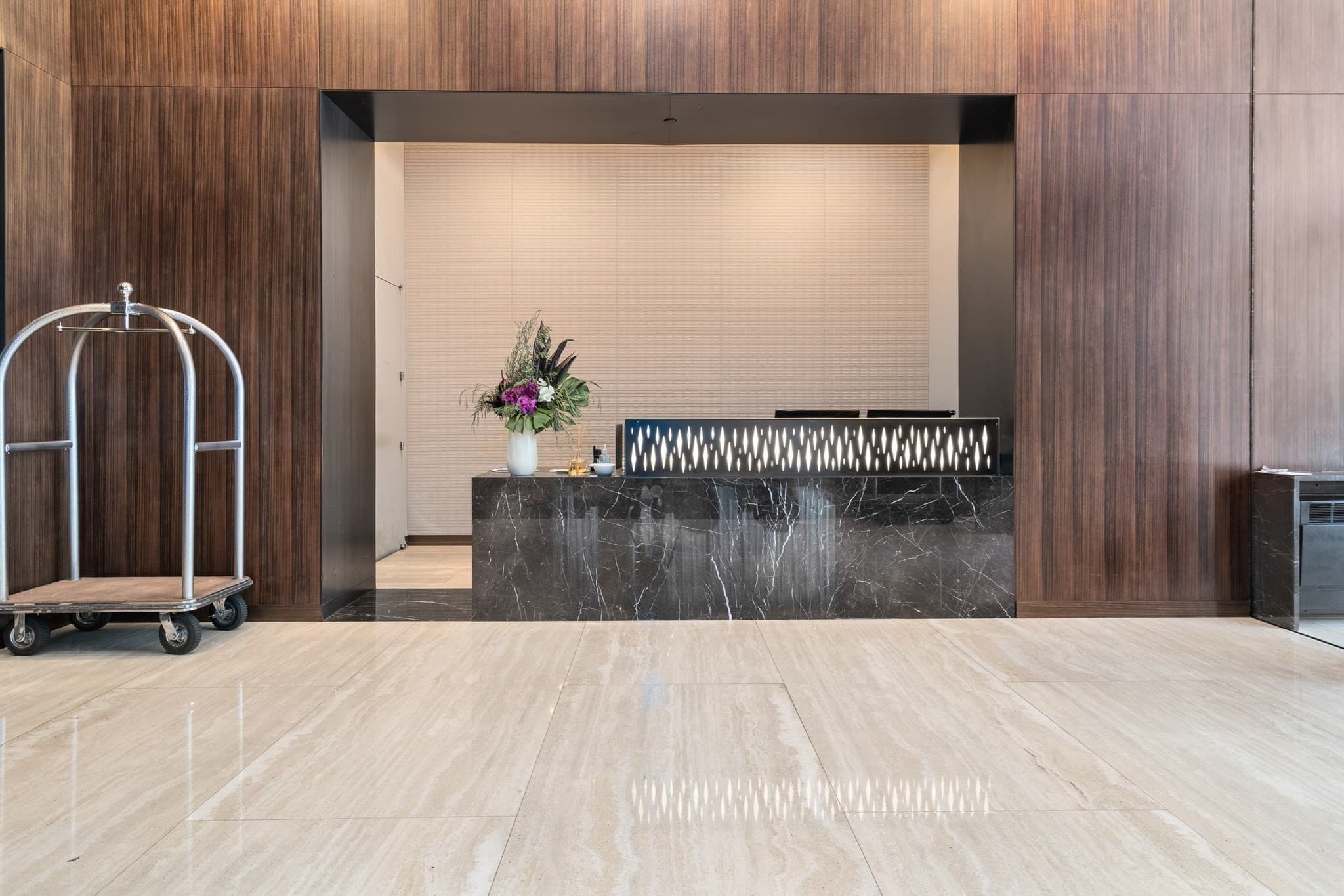 Condominium at 1 Franklin Street # 4704, Boston MA 02110, photo 24 of 33