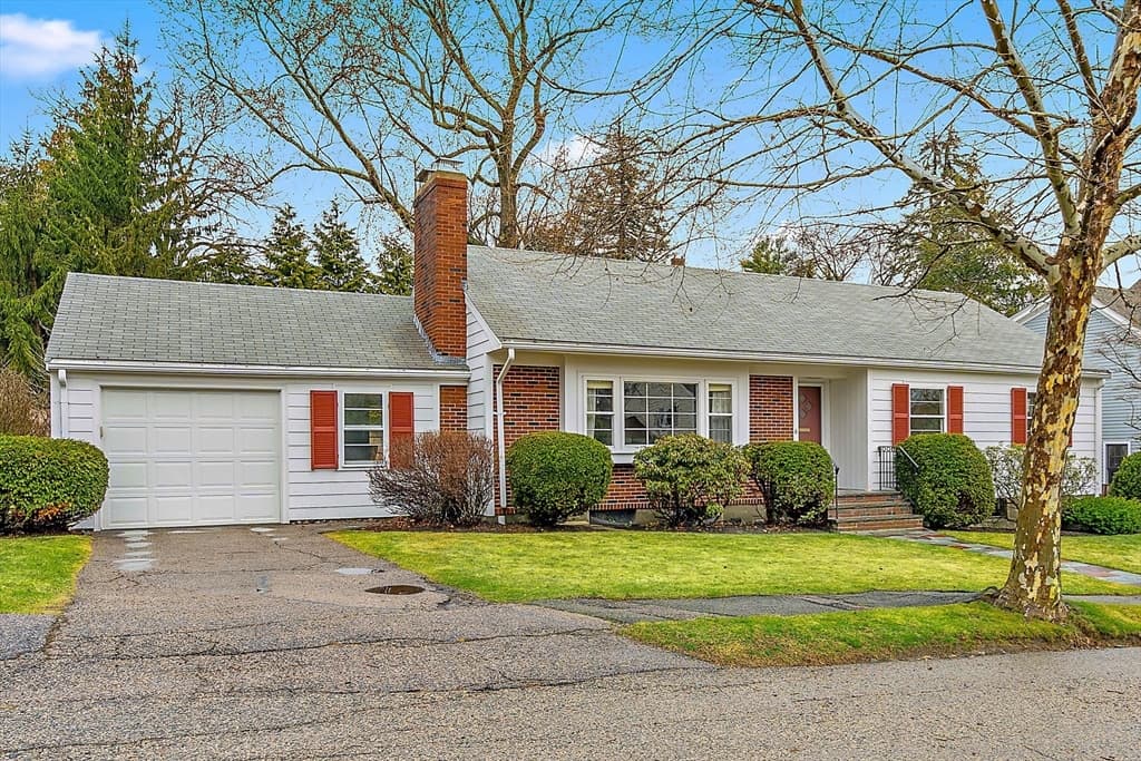 6 Shaw Rd, Belmont MA 02478