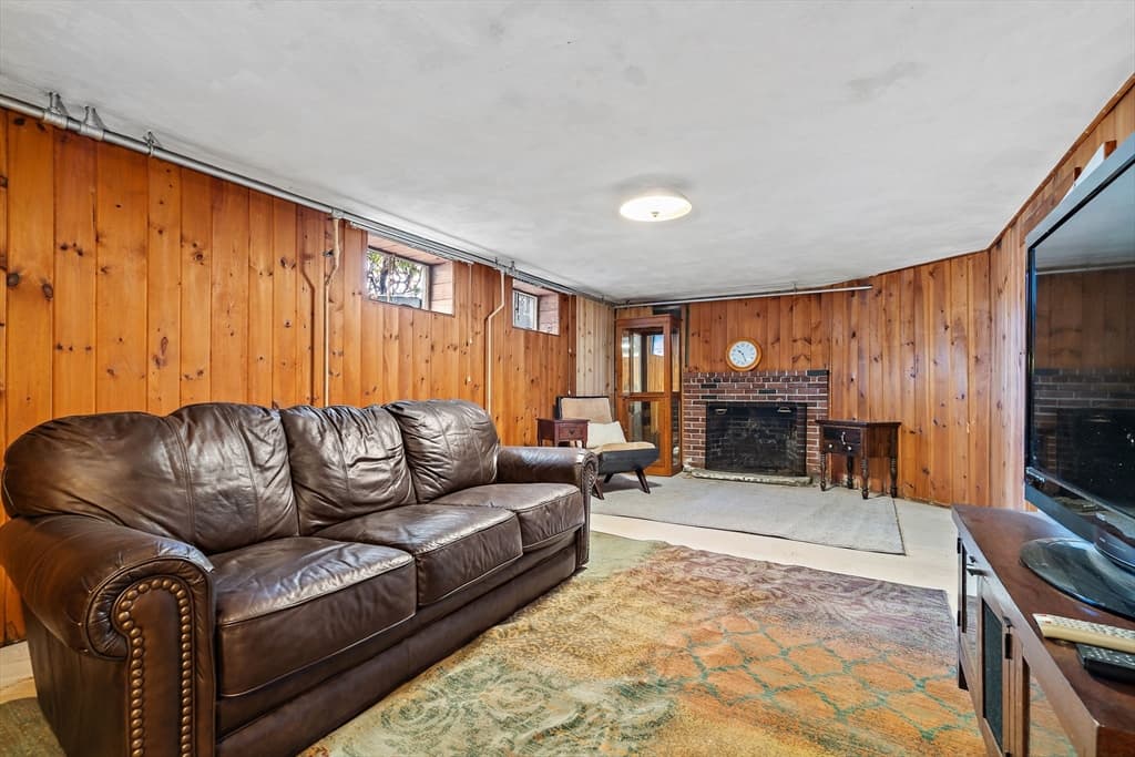 6 Shaw Rd, Belmont MA 02478 photo 24