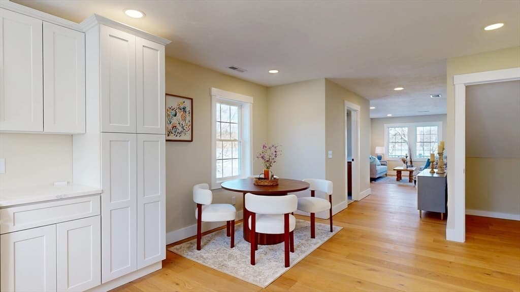Single Family Residence at 46 Hastings Avenue, Worcester MA 01606, photo 16 of 38