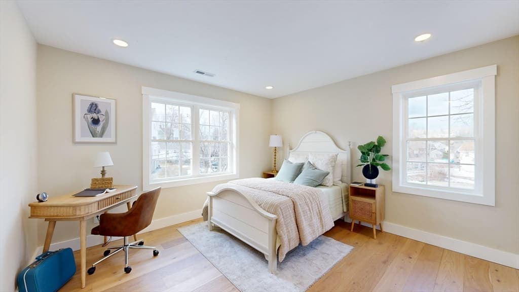 Single Family Residence at 46 Hastings Avenue, Worcester MA 01606, photo 26 of 38