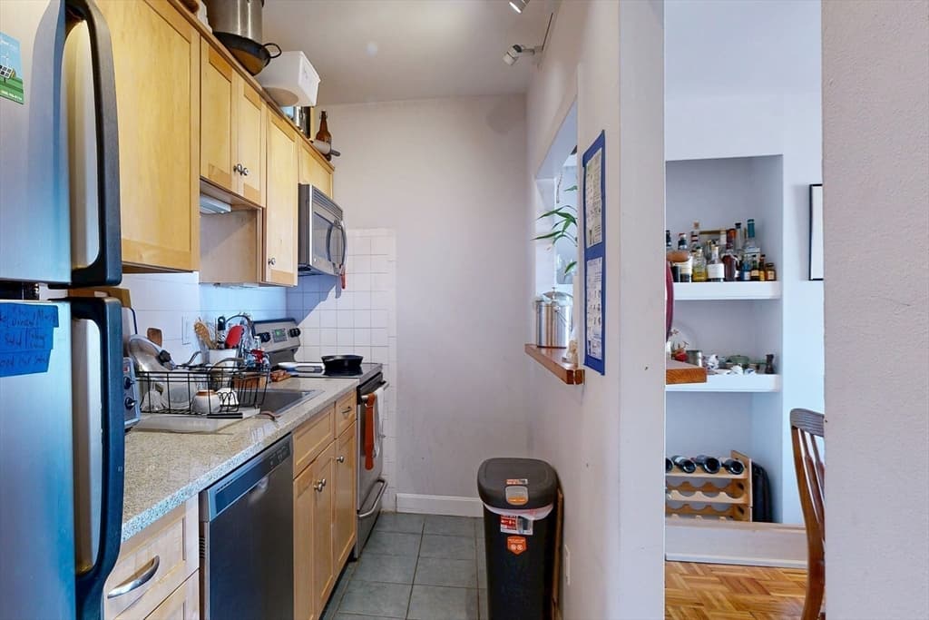 Condominium at 2353 Massachusetts Ave # 93, Cambridge MA 02140, Cambridge, photo 5 of 25