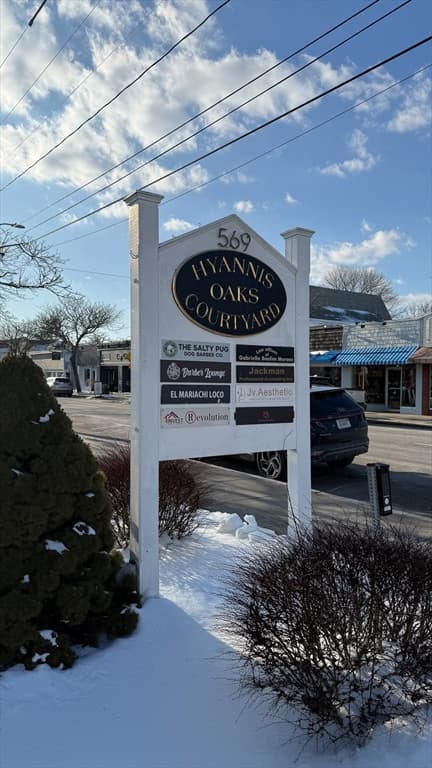 569 Main St # 2, Barnstable MA 02601 photo 12