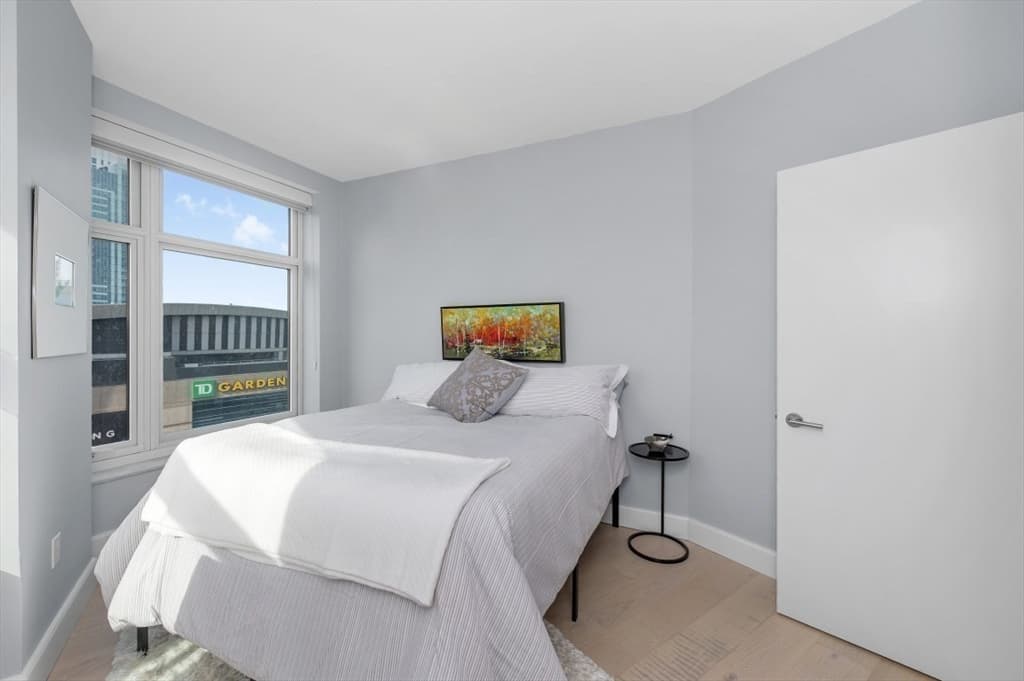 Condominium at 100 Lovejoy Wharf # 2C, Boston MA 02114, photo 12 of 25