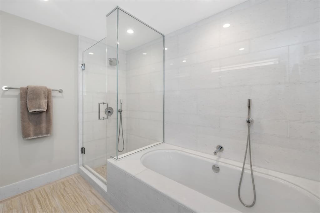 Condominium at 100 Lovejoy Wharf # 2C, Boston MA 02114, photo 15 of 25