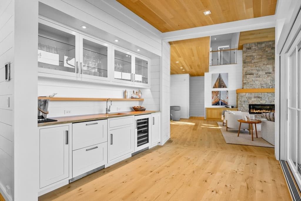 Single Family Residence at 301 Whidah Road, Chatham MA 02650, Chatham, photo 11 of 42