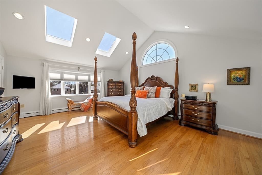 384 Brighton Street, Belmont MA 02478 photo 13