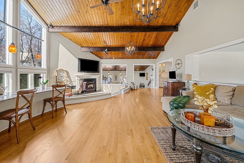 384 Brighton Street, Belmont MA 02478 photo 3