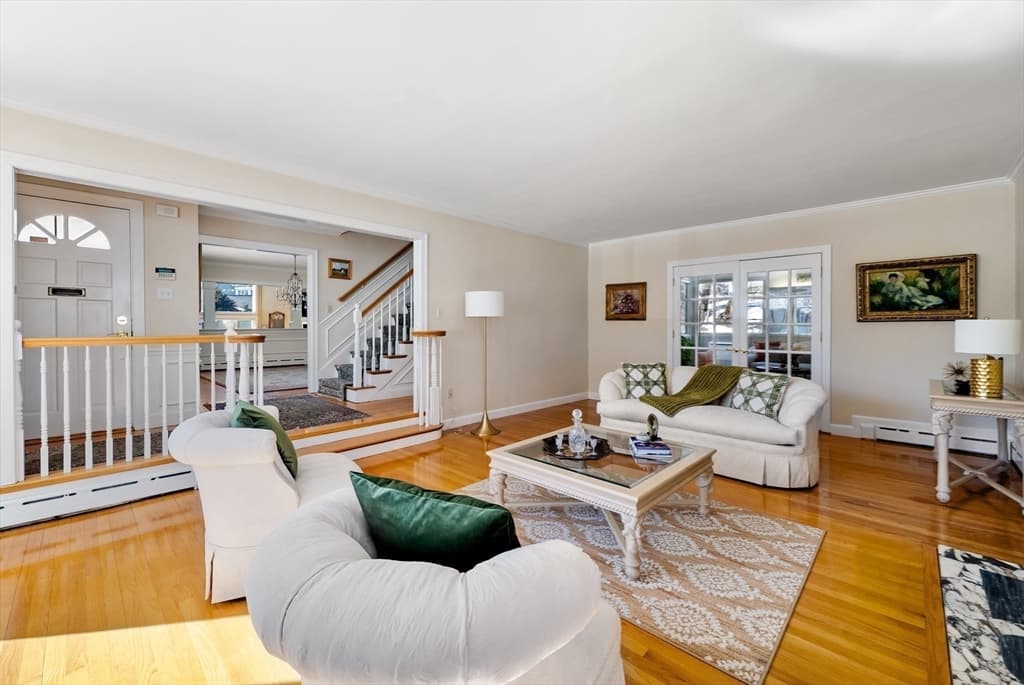 384 Brighton Street, Belmont MA 02478 photo 9