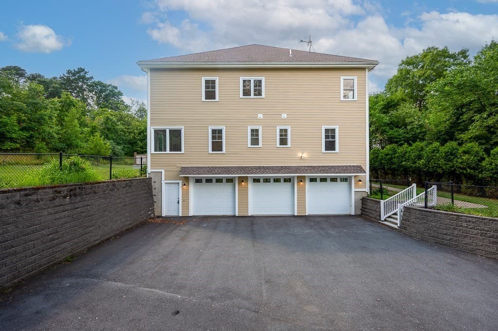 Single Family Residence at 98R Walnut Street, Shrewsbury MA 01545, photo 35 of 42