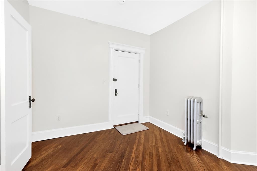 Condominium at 11 Park Dr # 22, Boston MA 02215, photo 26 of 40