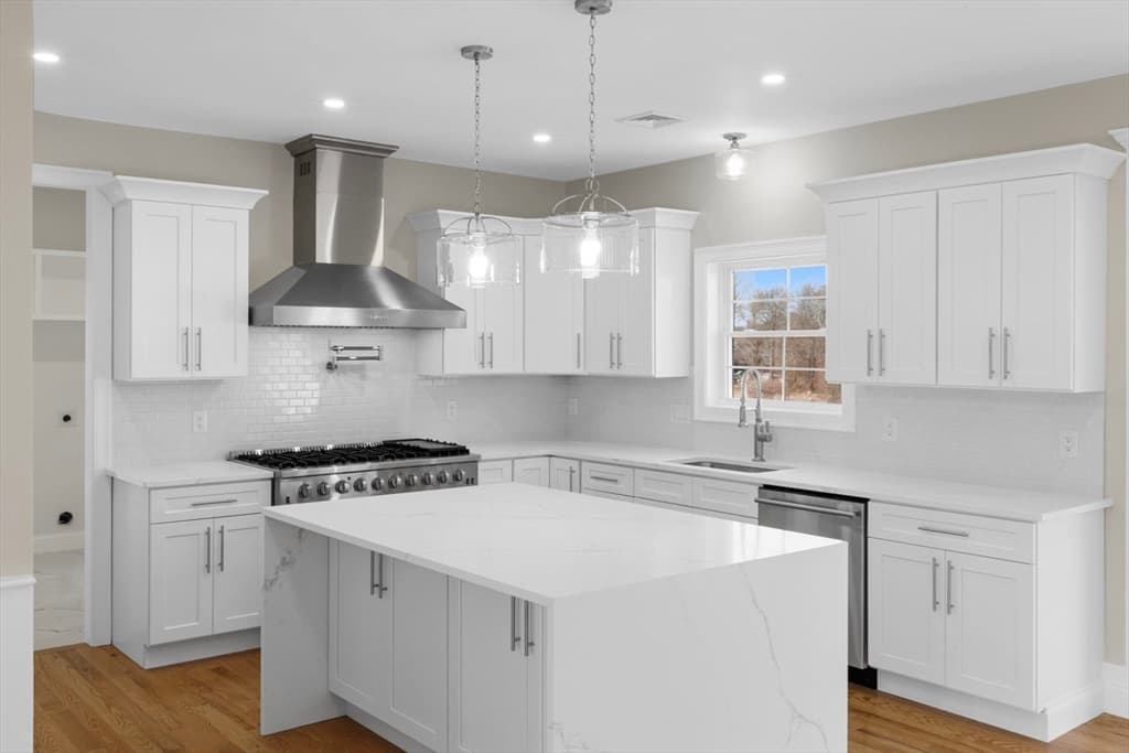 Single Family Residence at 208 Rockland St., Dartmouth MA 02748, Dartmouth, photo 11 of 42