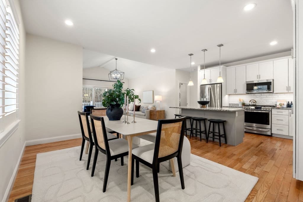 Condominium at 20 Split Rock Ln # 20, Mattapoisett MA 02739, photo 22 of 41