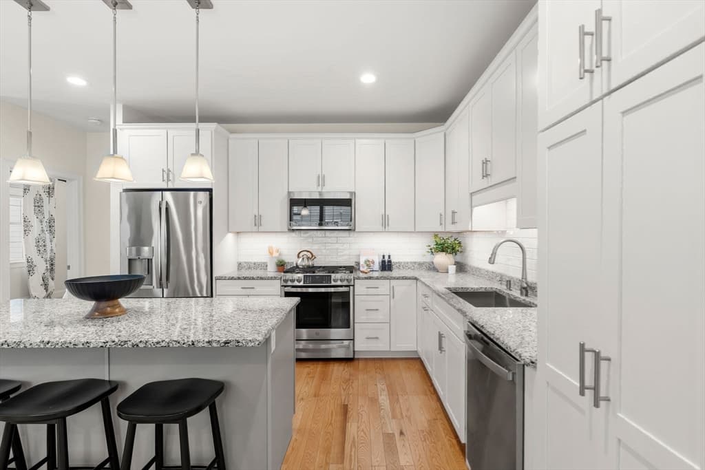 Condominium at 20 Split Rock Ln # 20, Mattapoisett MA 02739, photo 24 of 41