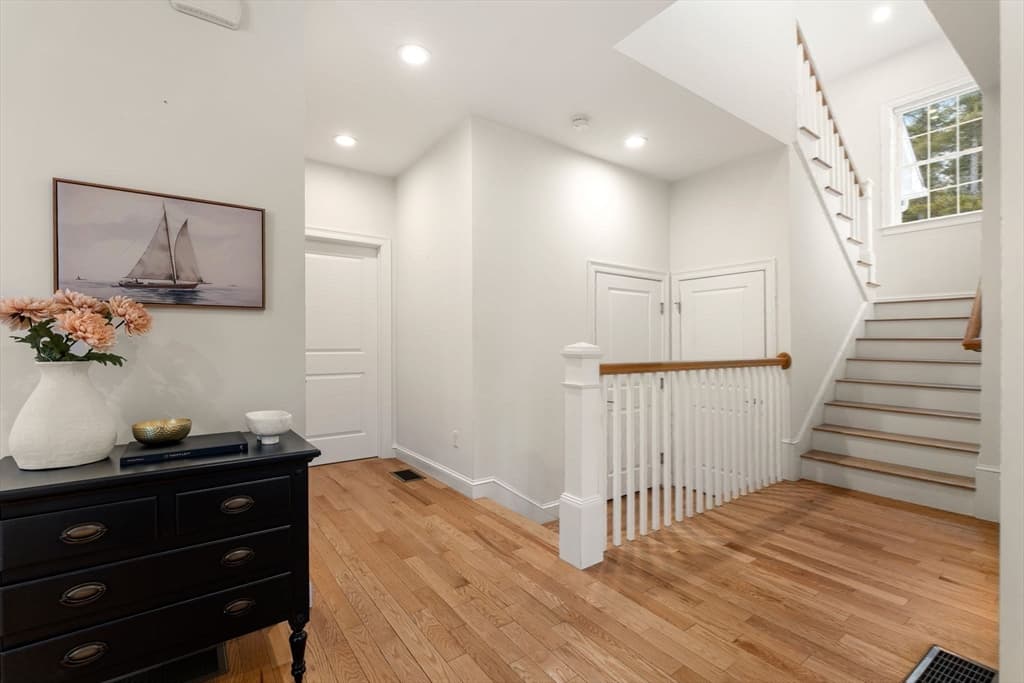 Condominium at 20 Split Rock Ln # 20, Mattapoisett MA 02739, photo 15 of 41