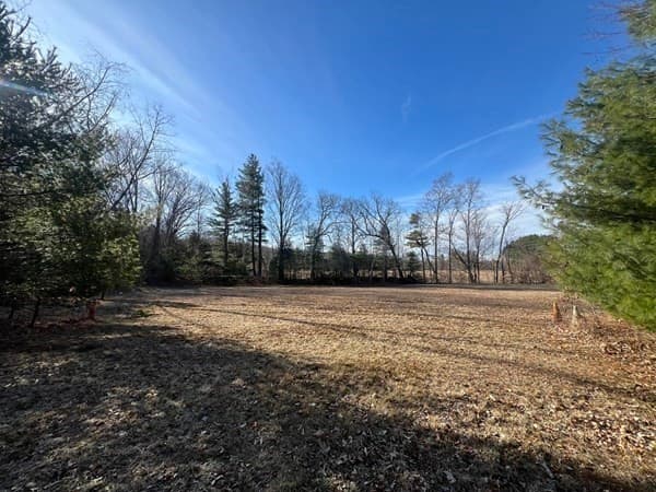 5v Red Gap Rd, Wilbraham MA 01095