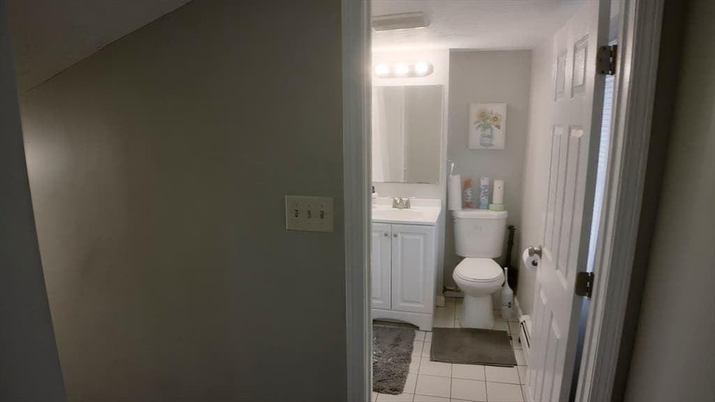 Single Family Residence at 46 Cottage Street, Wilmington MA 01887, photo 13 of 25