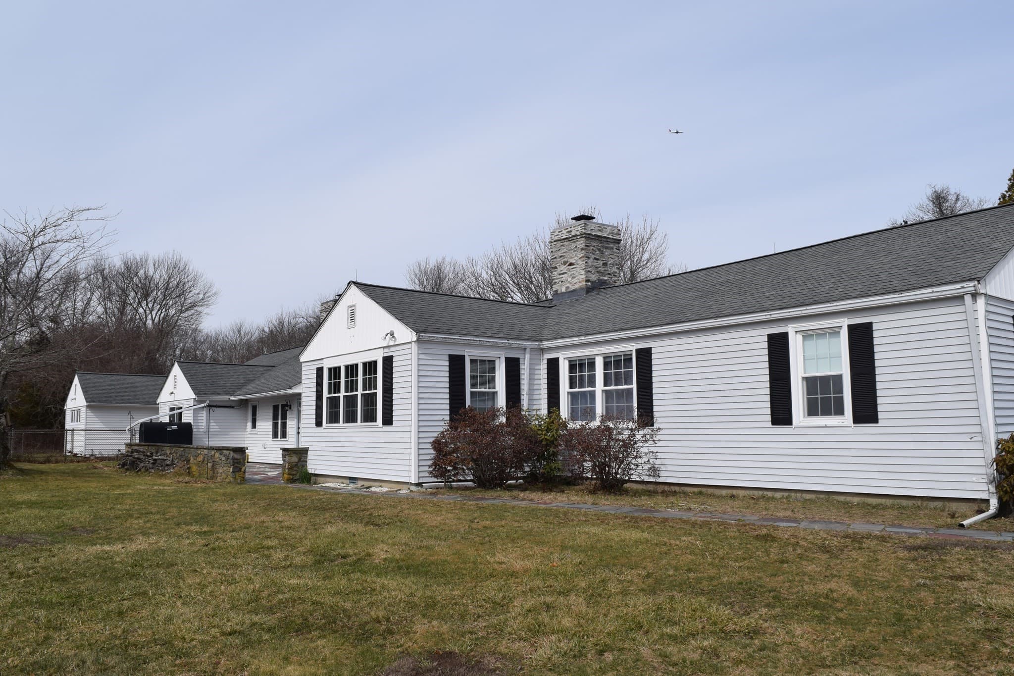 Commercial Sale at 475 Cedar Ave, Swansea MA 02777, Swansea, photo 3 of 42