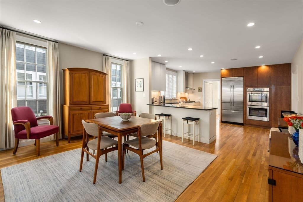 Single Family Residence at 16 York Terrace, Brookline MA 02446, photo 7 of 42