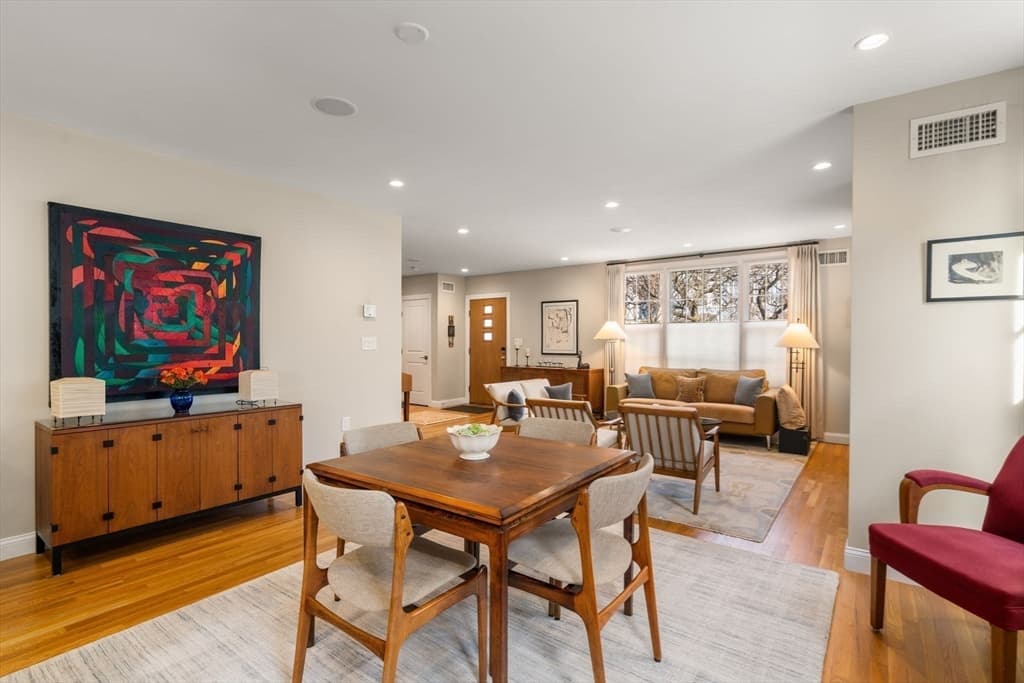 Single Family Residence at 16 York Terrace, Brookline MA 02446, photo 9 of 42