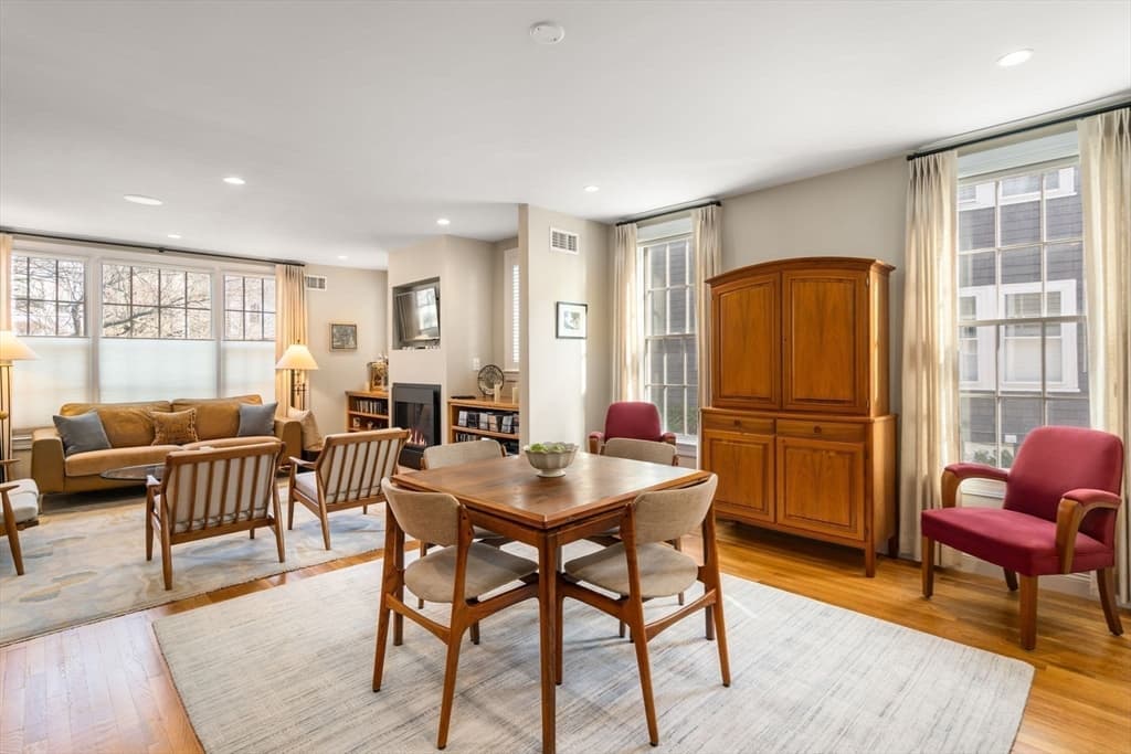 Single Family Residence at 16 York Terrace, Brookline MA 02446, photo 10 of 42