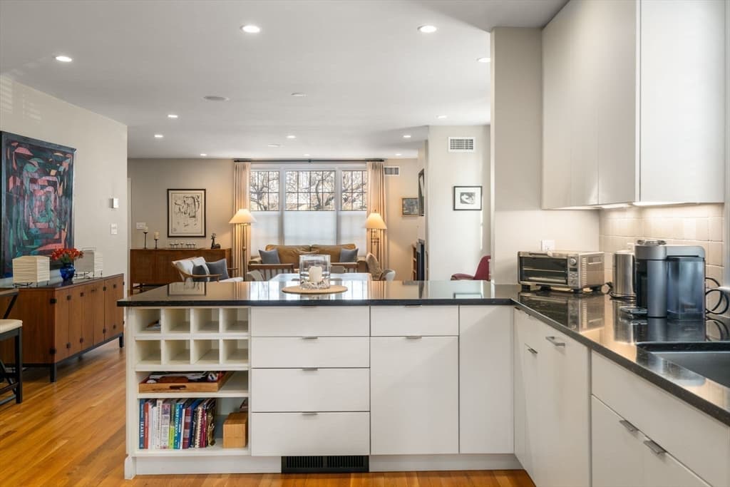 Single Family Residence at 16 York Terrace, Brookline MA 02446, photo 14 of 42