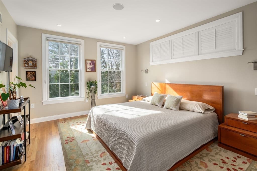 Single Family Residence at 16 York Terrace, Brookline MA 02446, photo 18 of 42