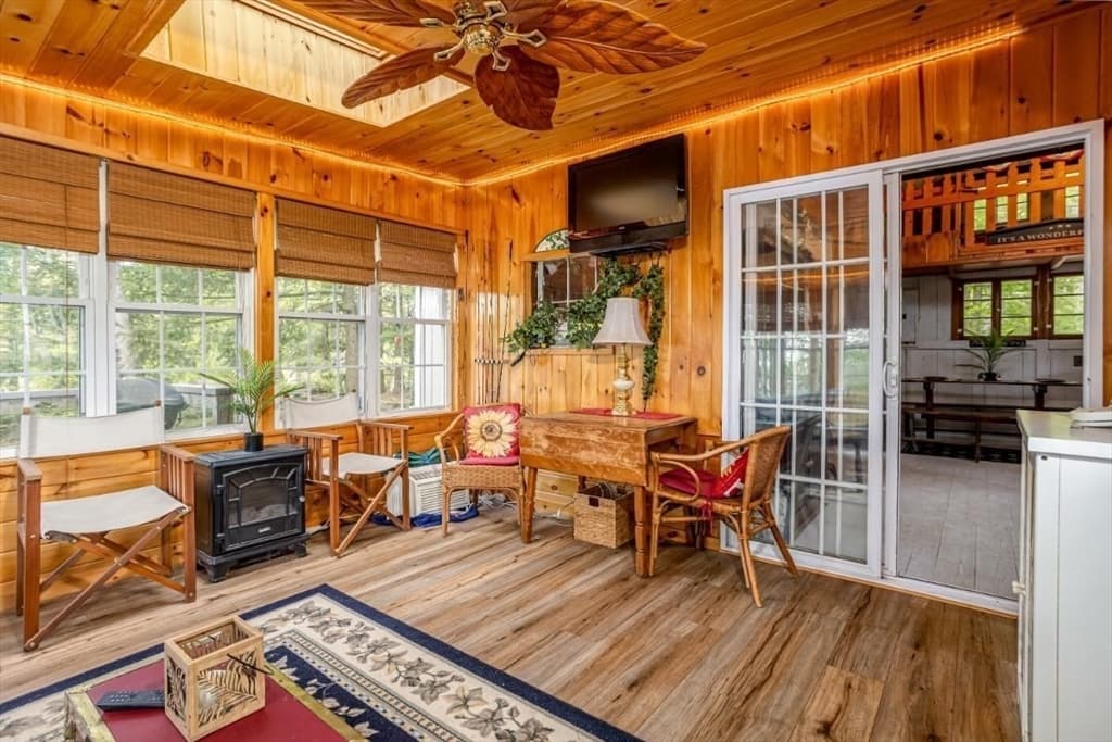 Single Family Residence at 12 King Road, Phillipston MA 01331, photo 12 of 41