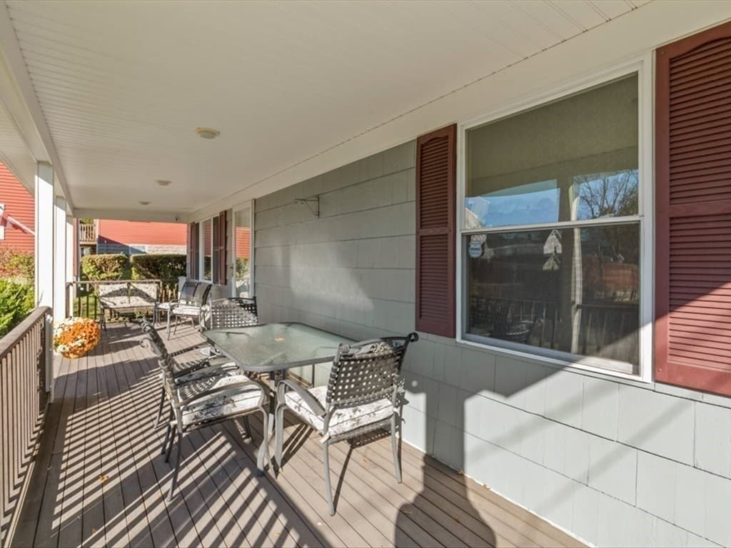30 Gray St, Somerset MA 02726 photo 4