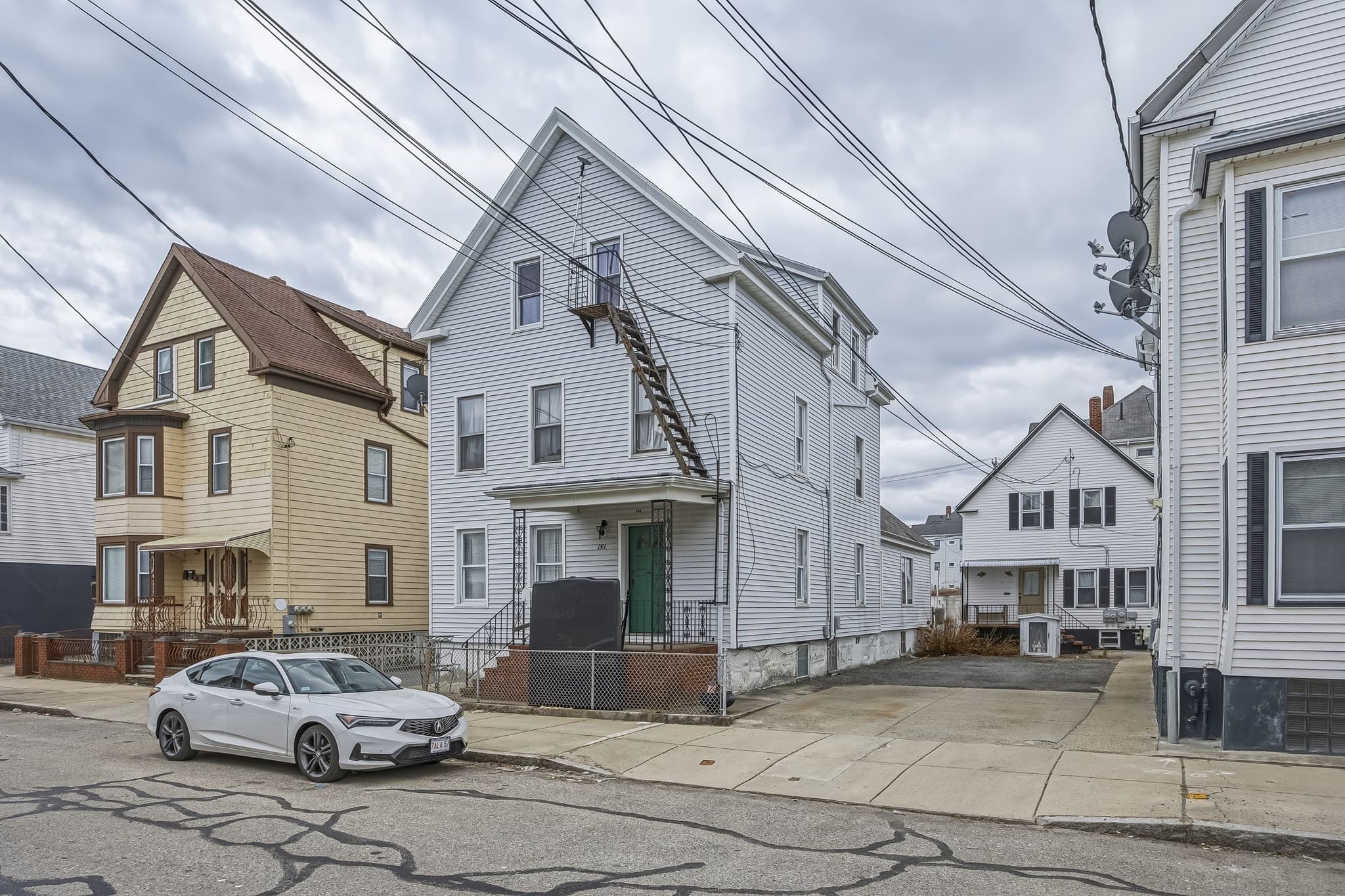 4 Family at 191 Bonney St, New Bedford MA 02740, photo 34 of 34