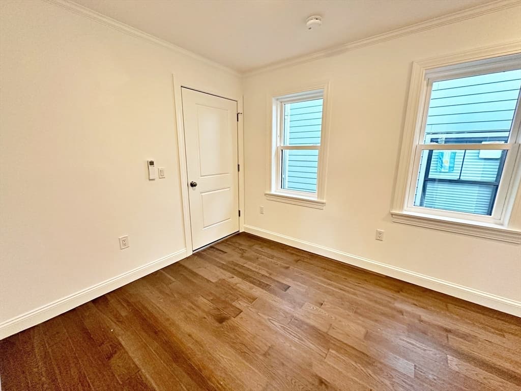 Condominium at 109 Boardman St # 6, Boston MA 02128, Boston, photo 13 of 25