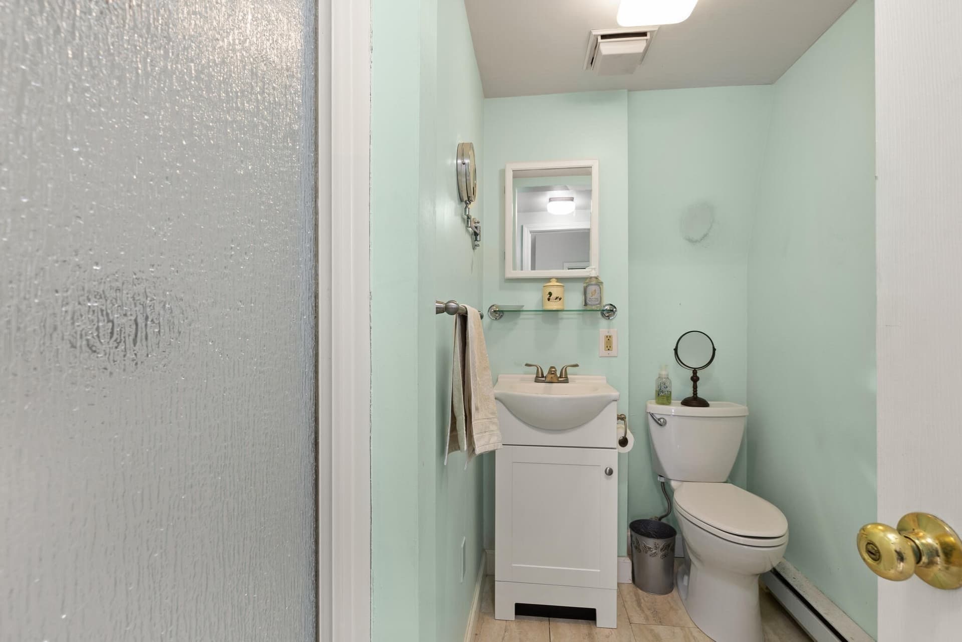 Condominium at 8-R North Street # 5C, Plymouth MA 02360, photo 14 of 27