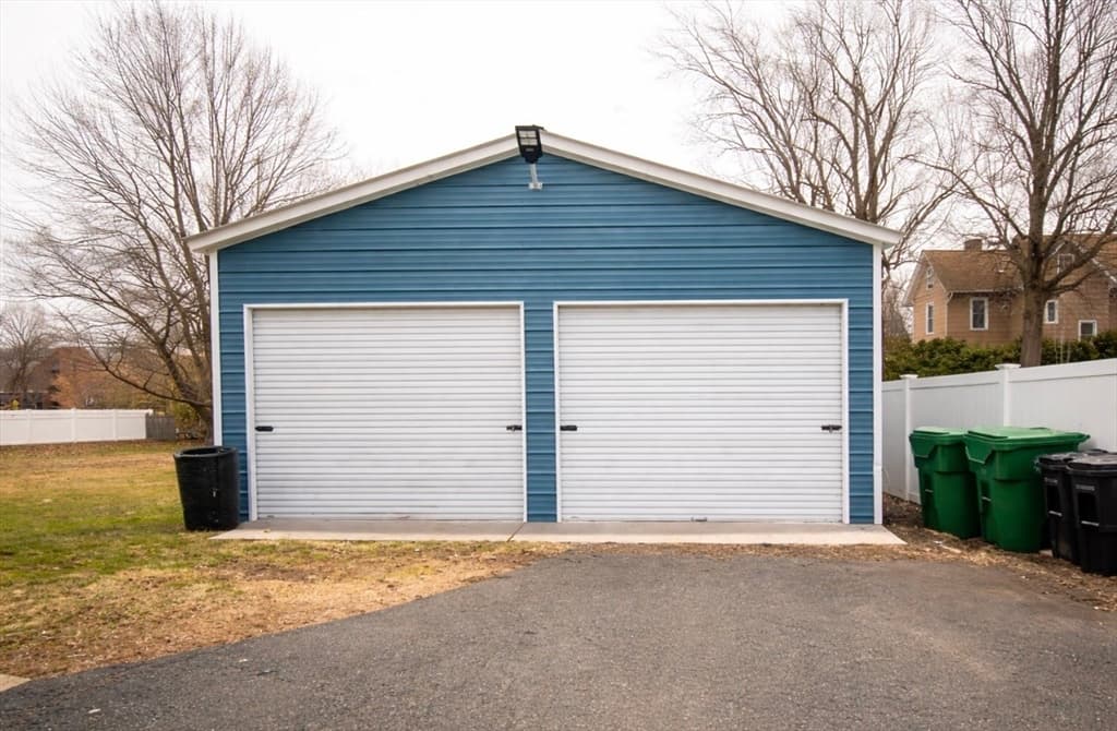 65 Stearns Ter, Chicopee MA 01013 photo 13