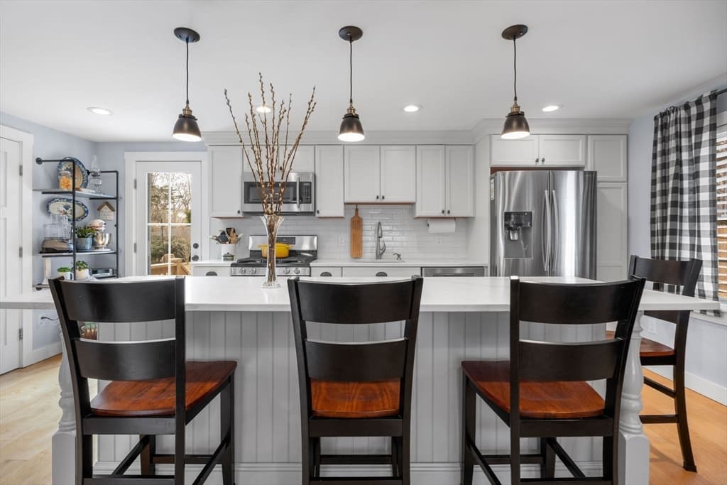 Single Family Residence at 182 Woods Hole Rd, Falmouth MA 02540, Falmouth, photo 12 of 42