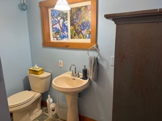 Single Family Residence at 46 Finn Park Rd, Rutland MA 01543, photo 11 of 28