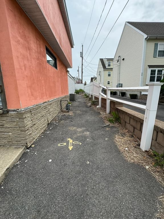 948 Warren Ave, Brockton MA 02301 photo 4