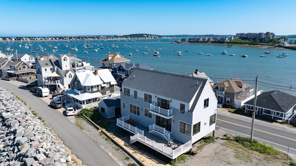 1092 Nantasket Ave, Hull MA 02045 photo 2