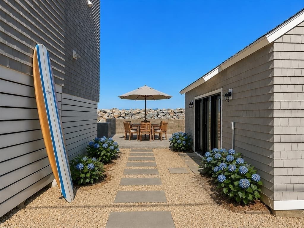 1092 Nantasket Ave, Hull MA 02045 photo 17