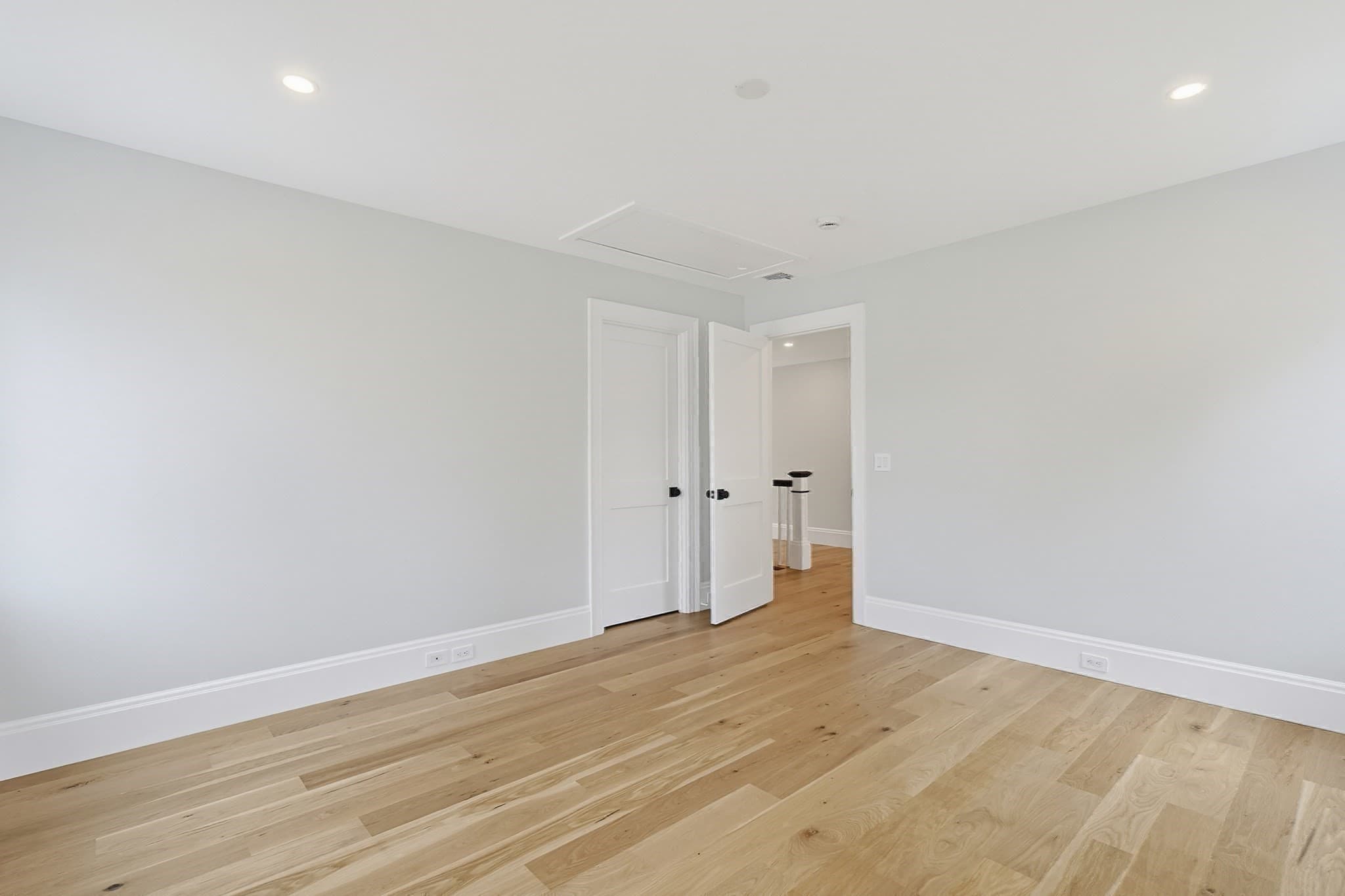 Single Family Residence at 15 Ingleside Dr, Falmouth MA 02536, Falmouth, photo 22 of 41