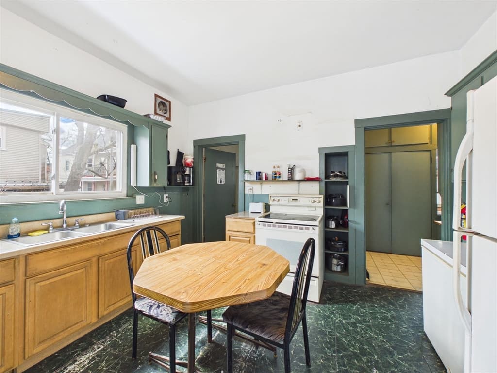 Commercial Sale at 26 South St, Brockton MA 02301, Brockton, photo 9 of 41