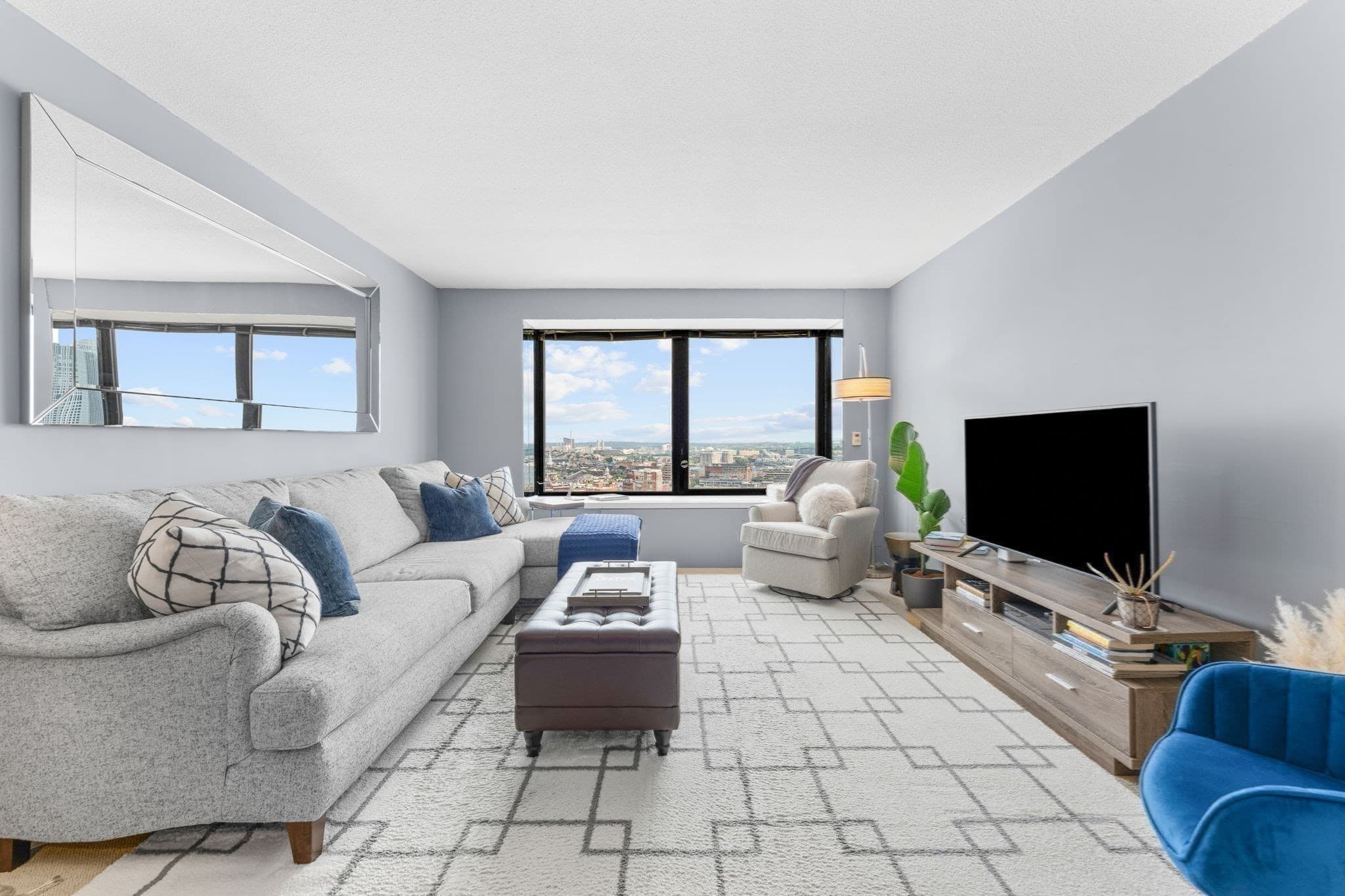 Condominium at 85 East India Row # 25A, Boston MA 02110, photo 5 of 25