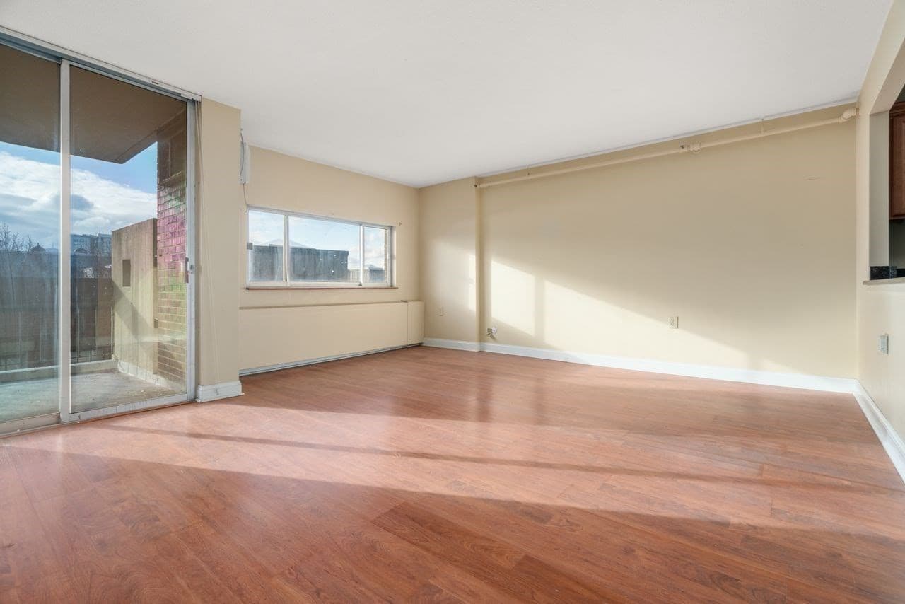 Stock Cooperative at 872 Massachusetts Avenue # 304, Cambridge MA 02139, Cambridge, photo 3 of 19