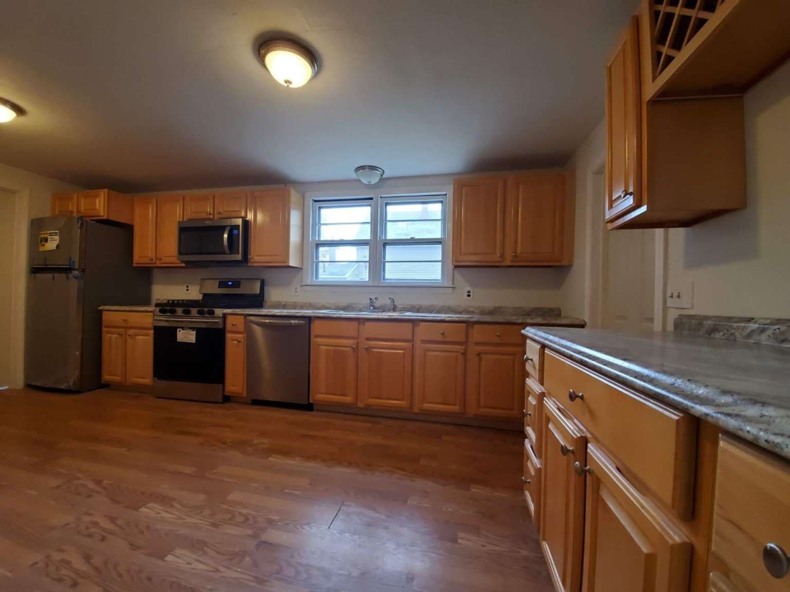 Multi Family at 19 Wallis Park, Lunenburg MA 01462, photo 5 of 18