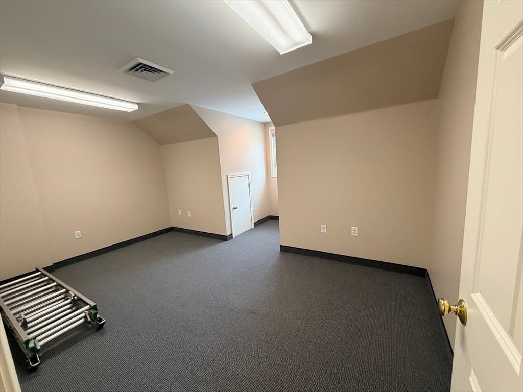 Business Opportunity at 116 E Main St, Westborough MA 01581, Westborough, photo 5 of 10