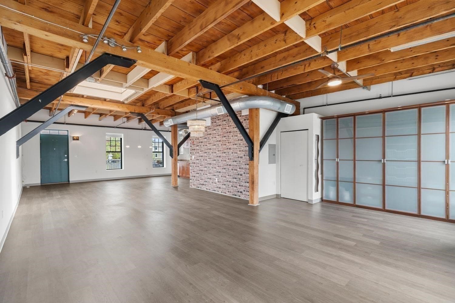 Condominium at 60 Dudley St # 32, Chelsea MA 02150, Chelsea, photo 23 of 33