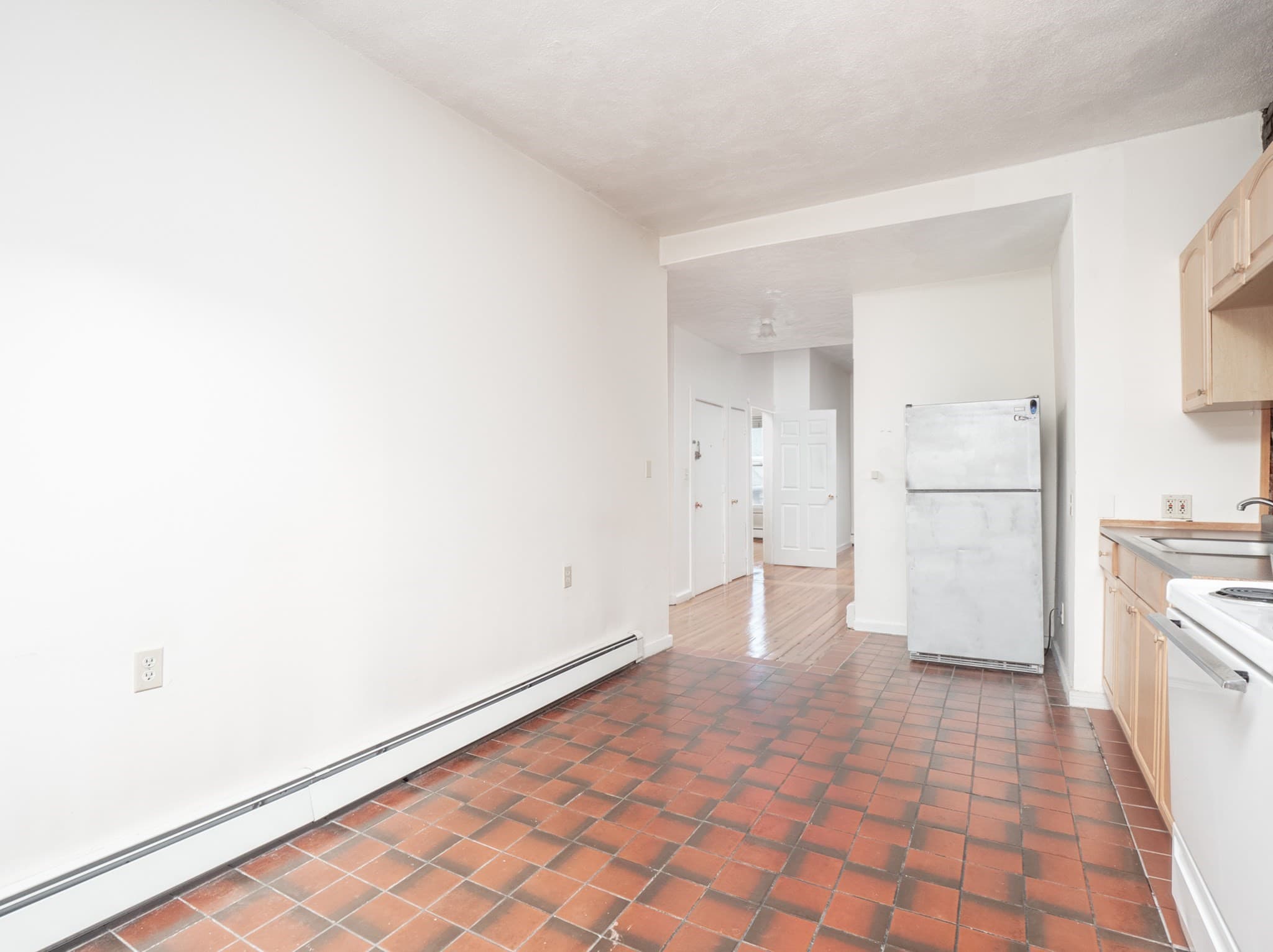 3 Family at 4 Saxton St, Boston MA 02125, Boston, photo 11 of 14
