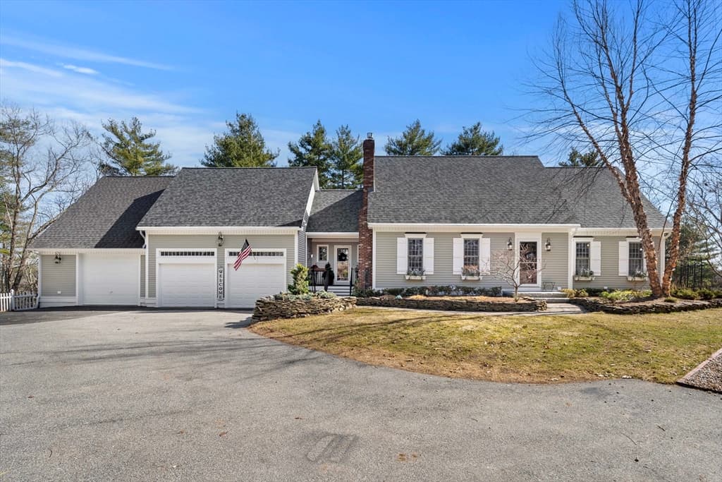 439 Wethersfield Street, Rowley MA 01969