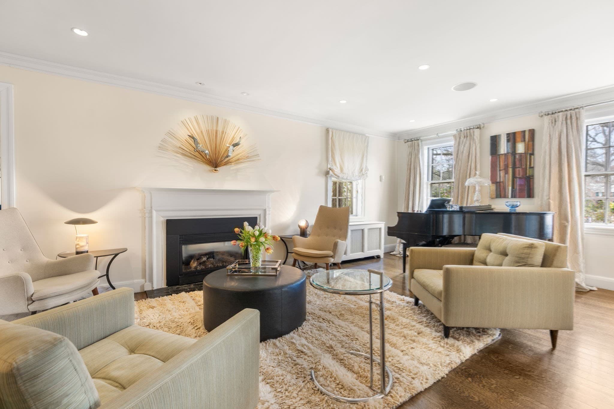 Single Family Residence at 140 Dudley St, Brookline MA 02445, Brookline, photo 3 of 26
