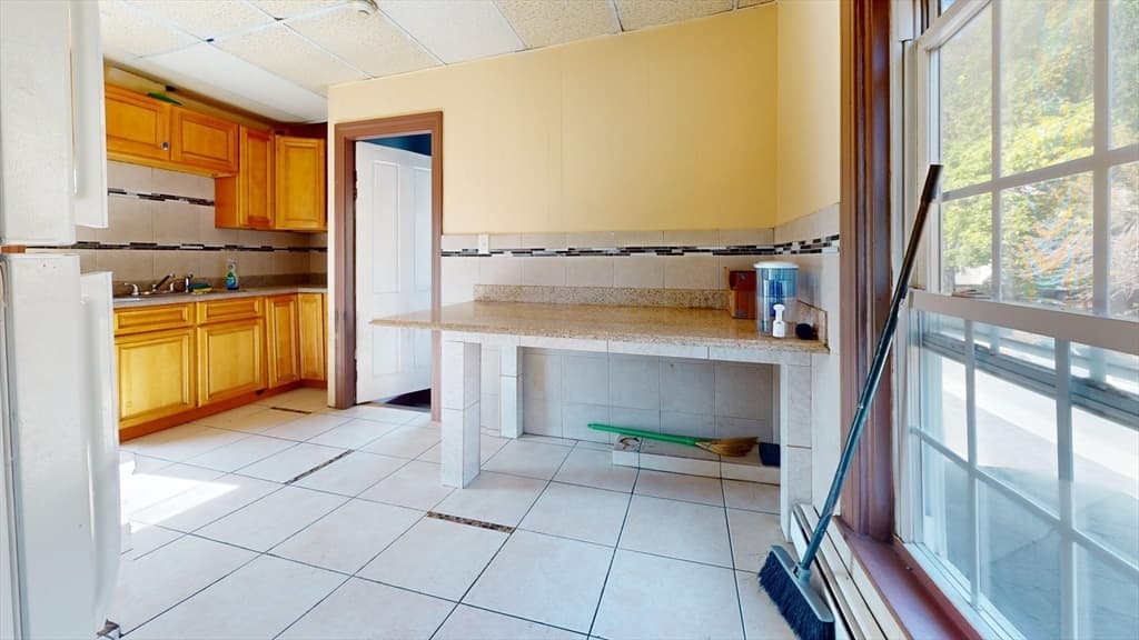 1022 Main St, Worcester MA 01603 photo 3