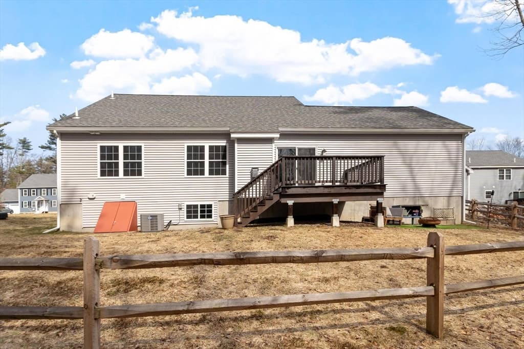 Condominium at 3 Pine Hill Way # 3, Harvard MA 01451, Harvard, photo 27 of 32